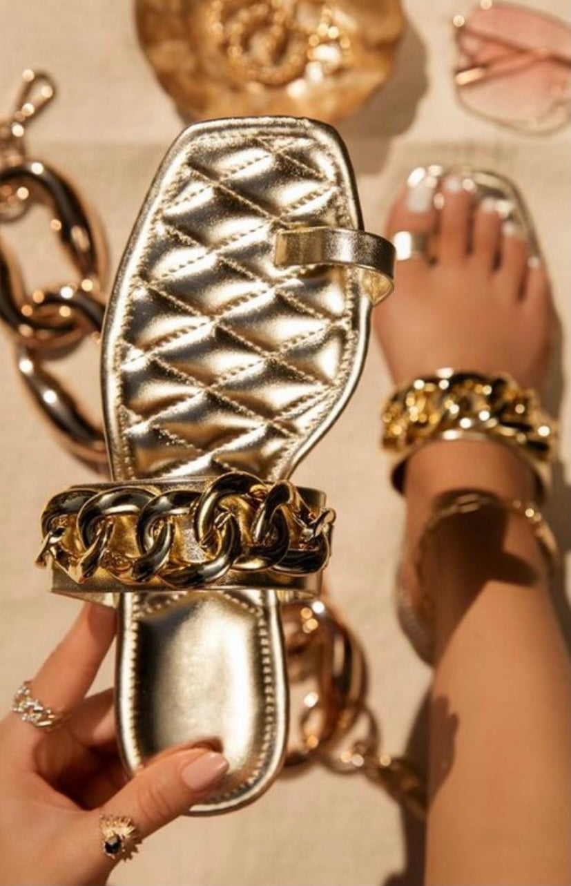 Lola Sandal