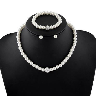 Pearl Necklace Set