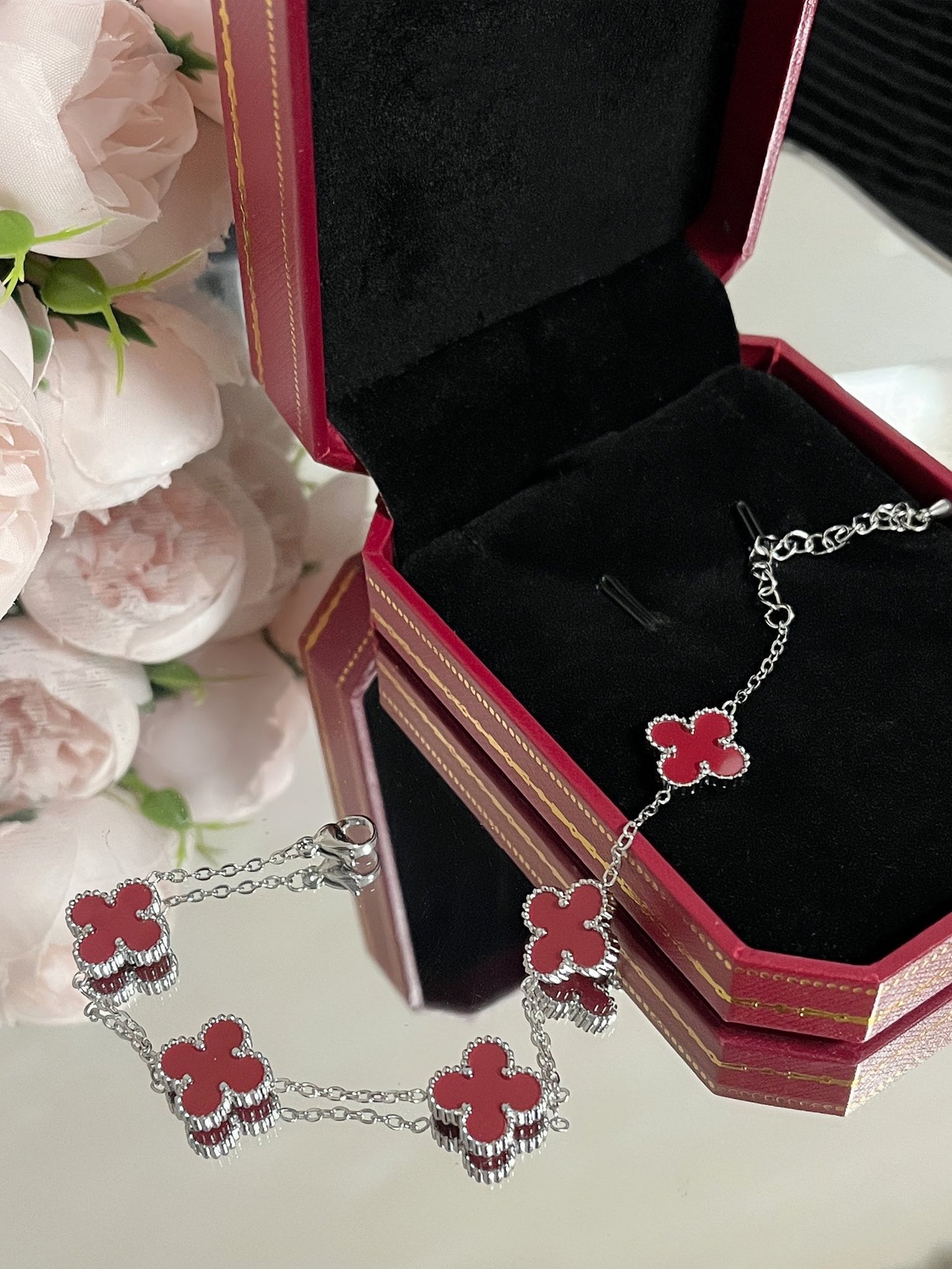 Clover Inspired Bracelet